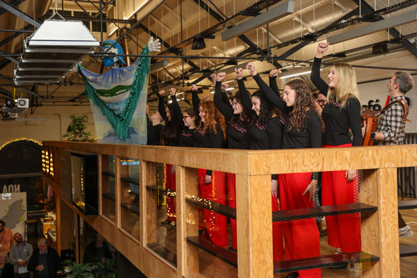 Skeealyn Vannin performance at event