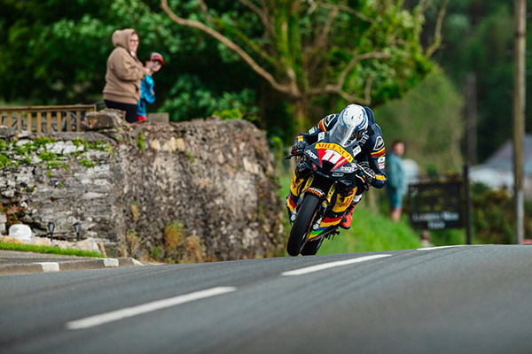 TT 2024 - Conor Cummins - Superstock - Lambfell - IMG_8876