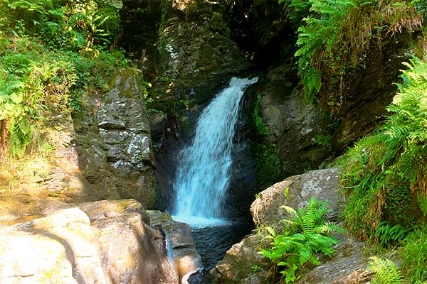 Glen Hellen Waterfall