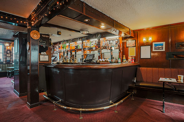 The Castle Arms (The Glue Pot)